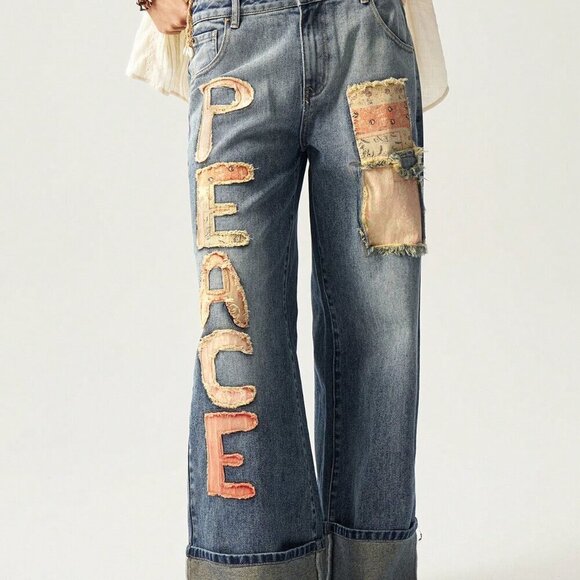 Medium Wash Casual Women's Distressed Letter Patch Loose Fit Denim Jeans - Picture 4 of 7